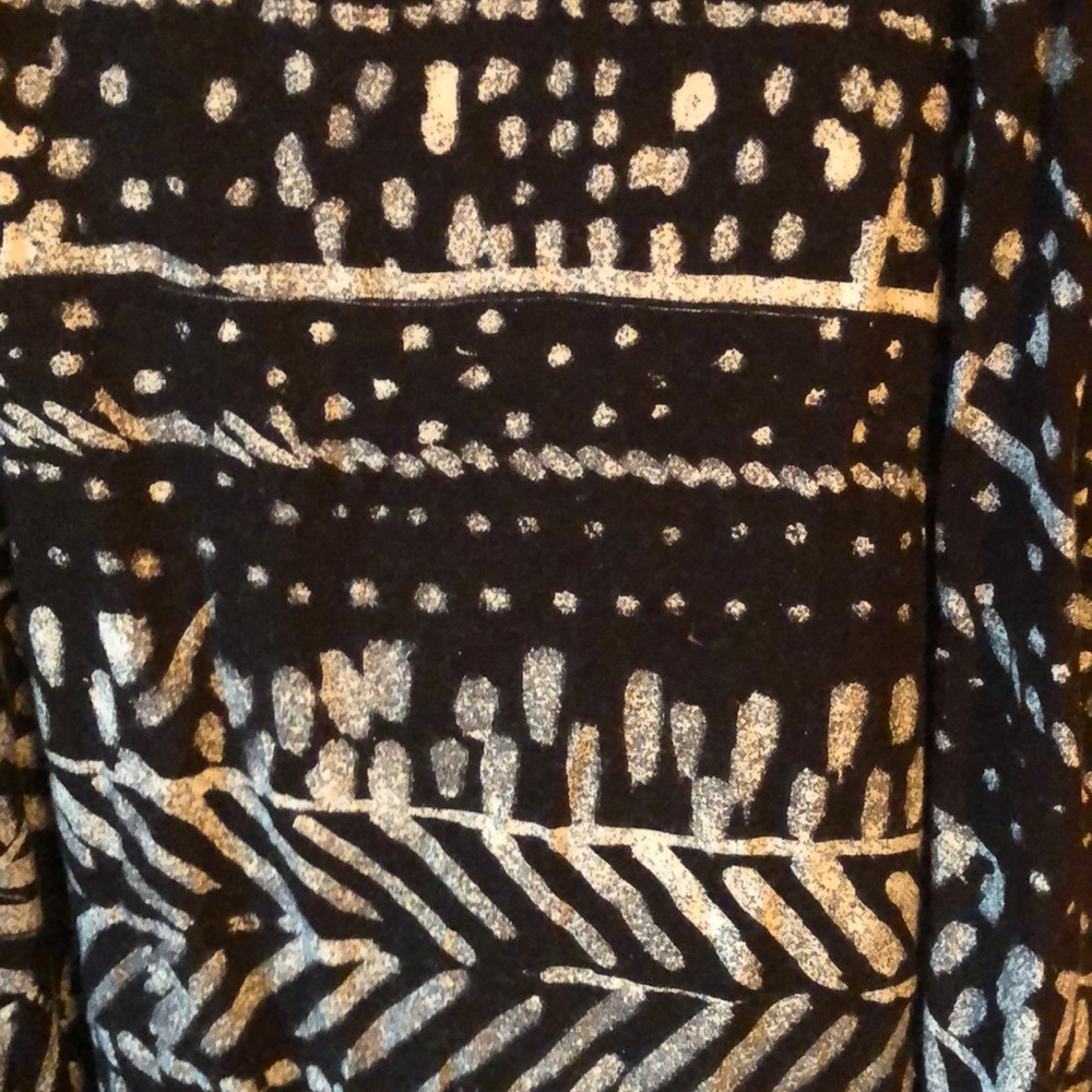 Shirt - Picture 2 of 4